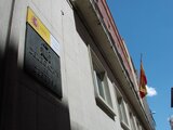 En la fachada posterior de la Casa del Pueblo (calle Fray Luis de León) hoy se encuentra la Delegación de Defensa
