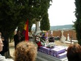 Un momento del Homenaje a las víctimas, en el cementerio de Olivares de Duero.